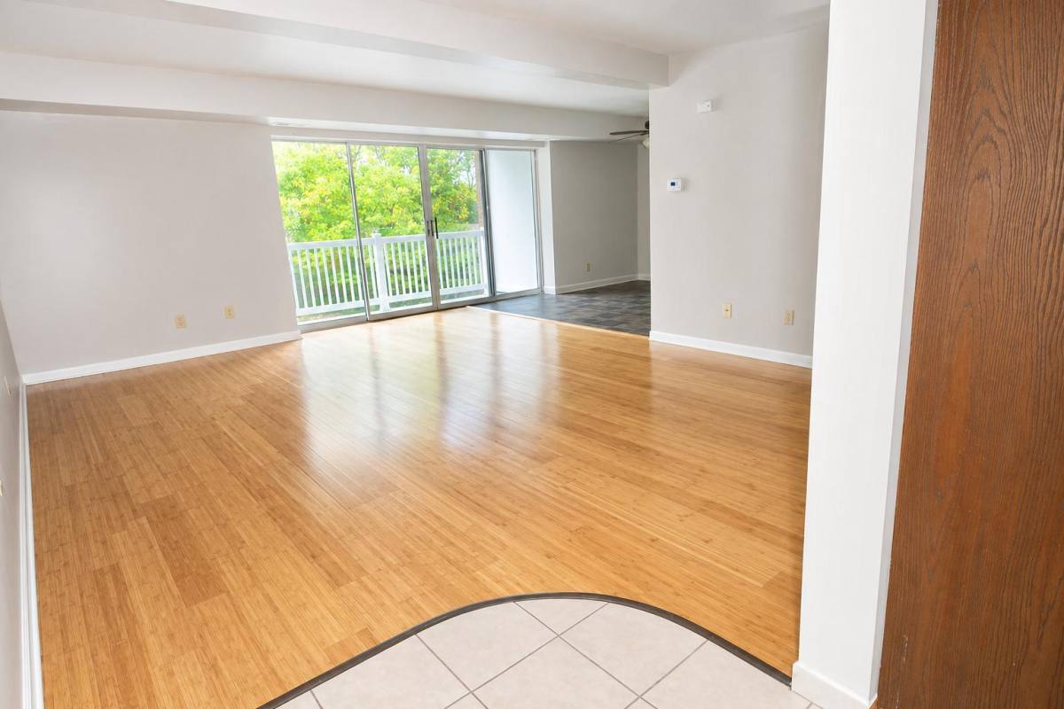 Apartment for rent at 422 E Wheeling St, Washington, PA 15301