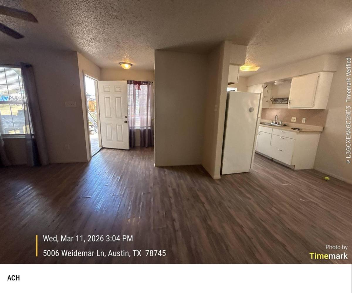 Apartment for rent at Colonial Park, 5006 Weidemar, Austin, TX 78745