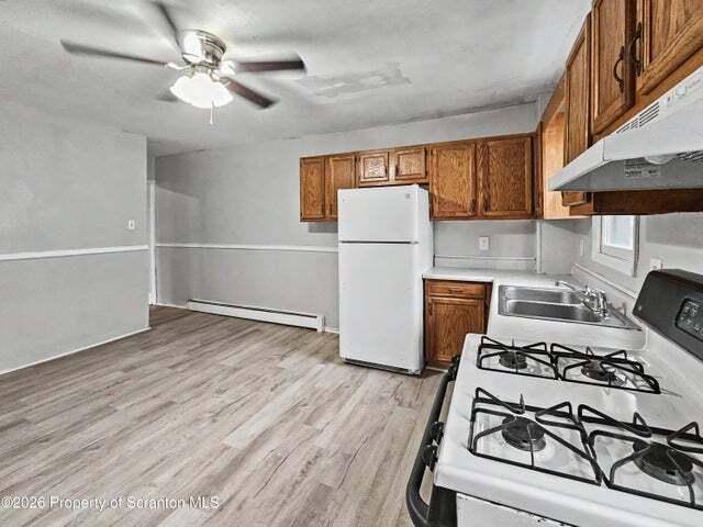 Apartment for rent at 109 1 2 Penn St, Kingston, PA 18704
