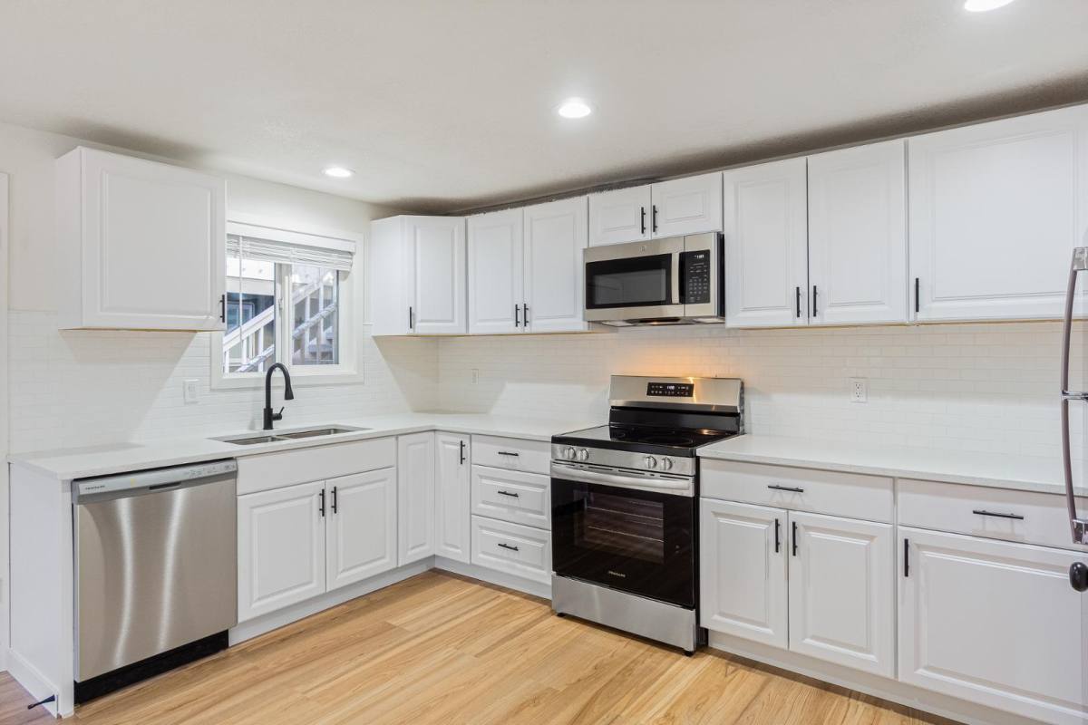 Apartment for rent at 8216 Mukilteo Speedway #5, Mukilteo, WA 98275