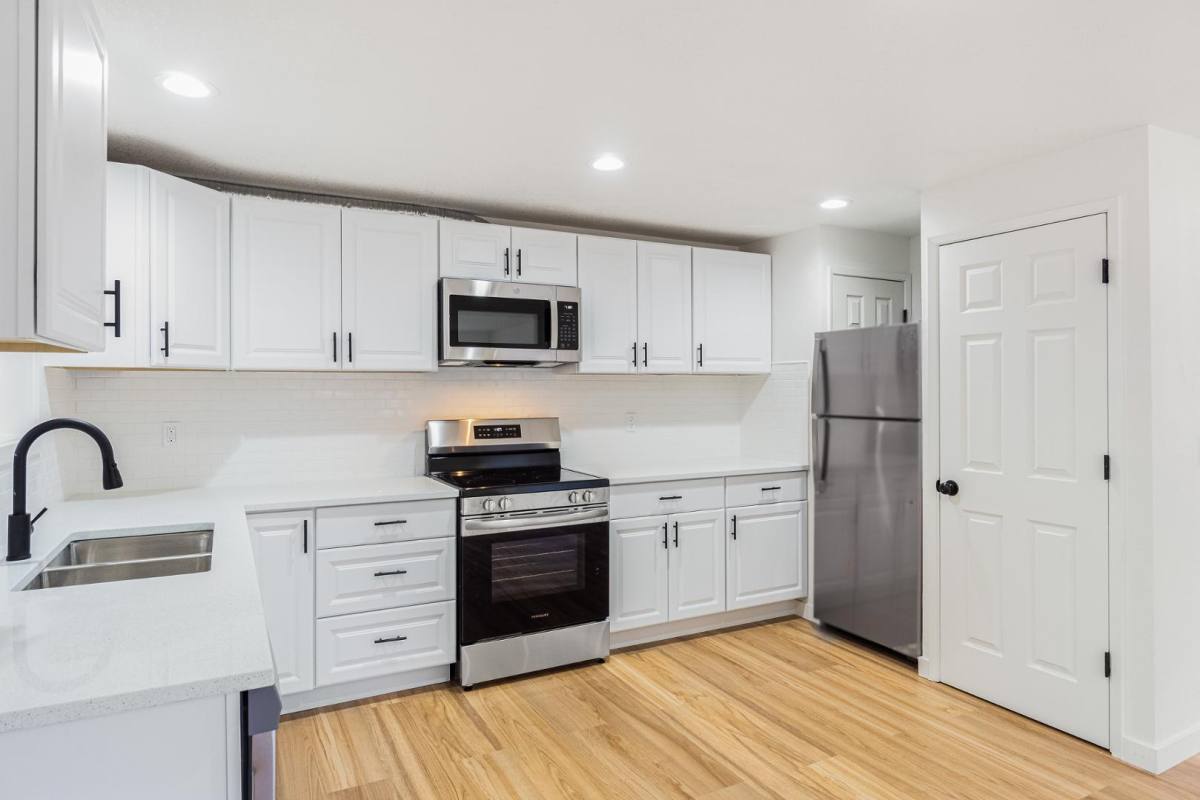 Apartment for rent at 8216 Mukilteo Speedway #5, Mukilteo, WA 98275