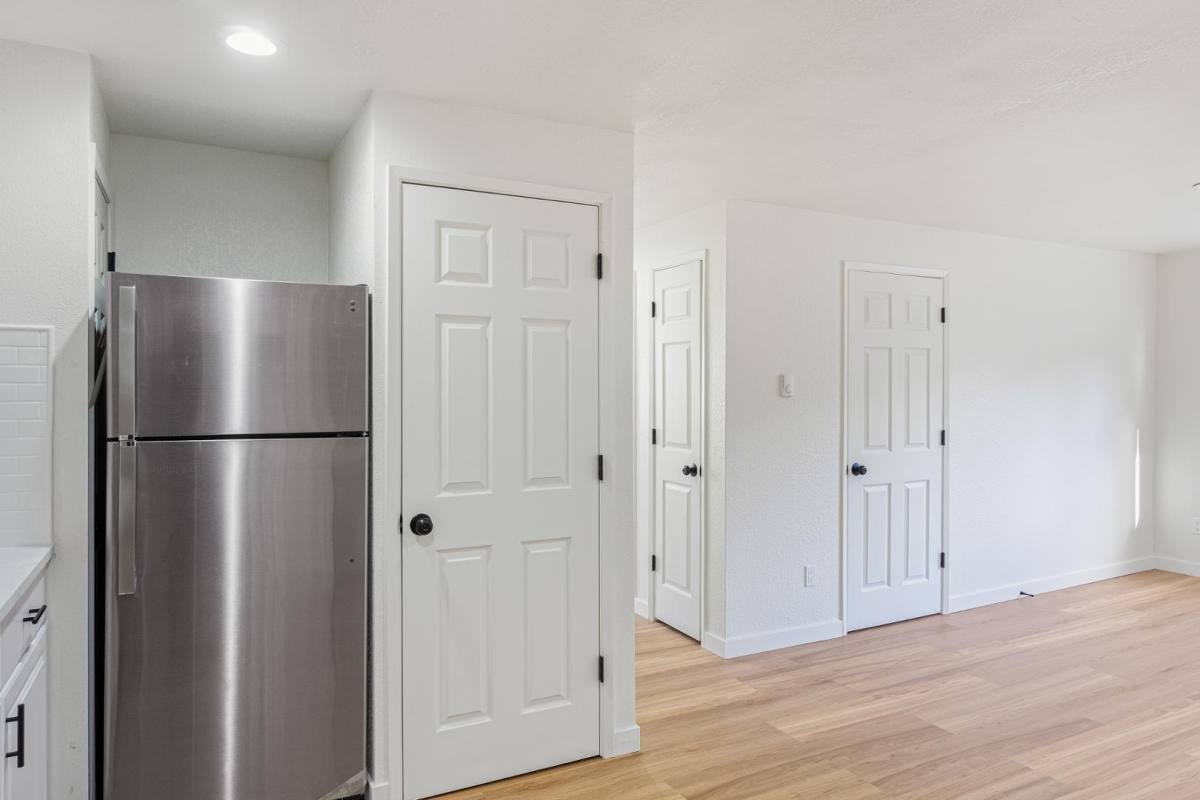 Apartment for rent at 8216 Mukilteo Speedway #5, Mukilteo, WA 98275