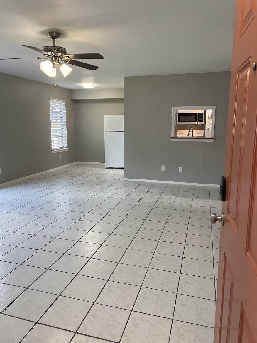 Apartment for rent at 2307 S Austin St, Brenham, TX 77833