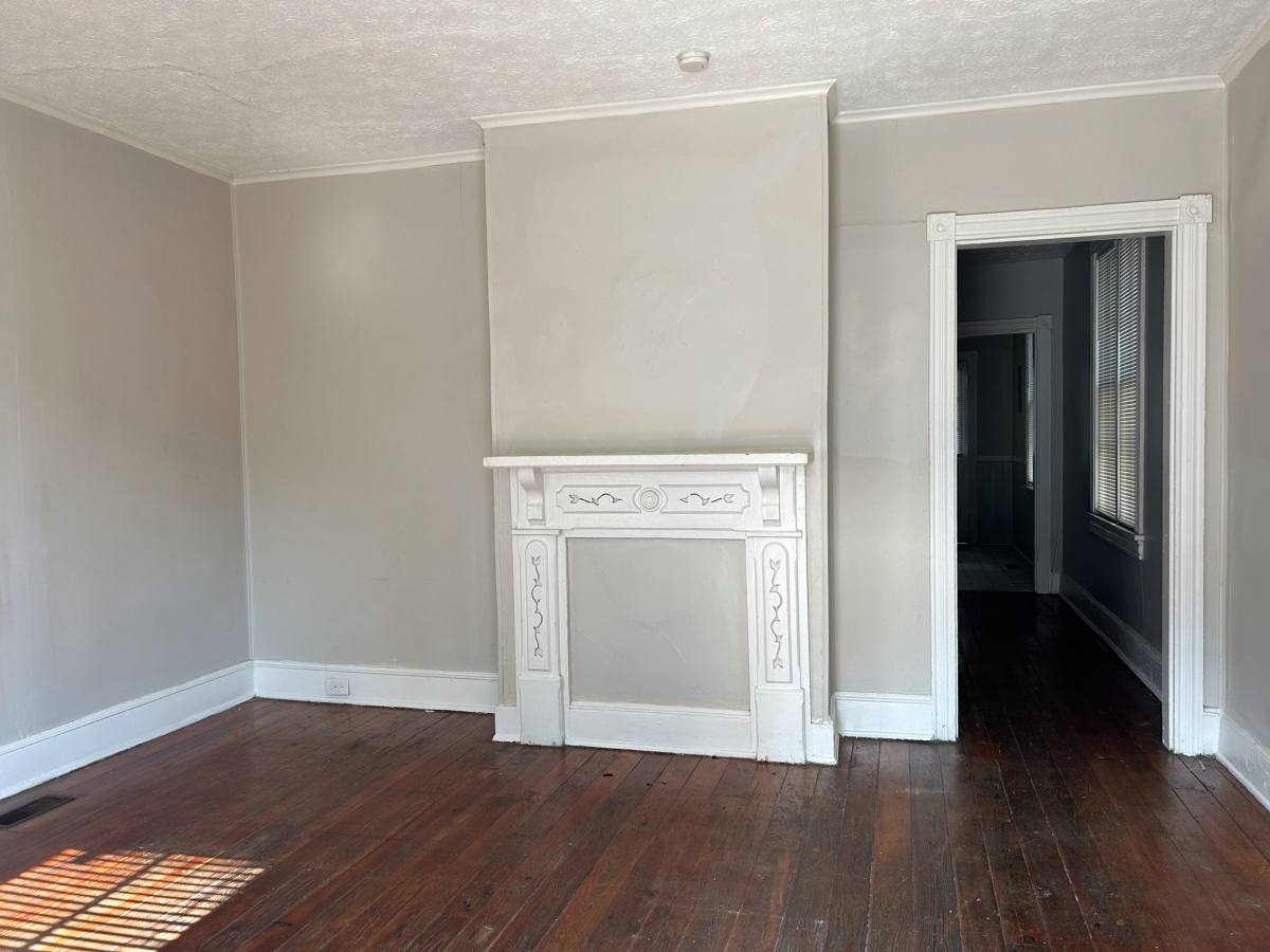 Townhouse for rent at 307 S Kent St #307, Winchester, VA 22601