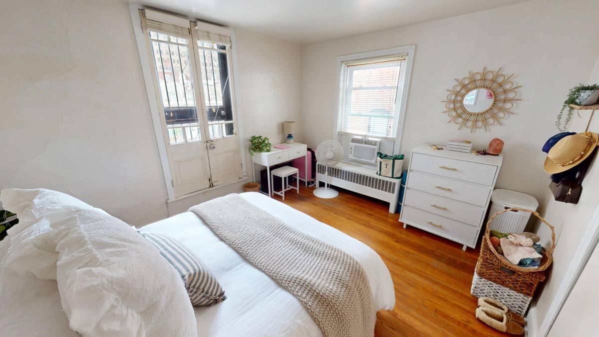 Apartment for rent at 1727 Spruce Street, 1725 Spruce St, Philadelphia, PA 19103