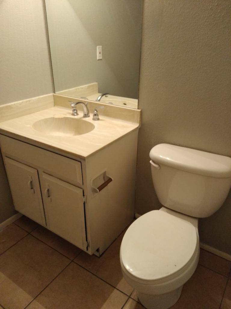 Townhouse for rent at Villa Charme, 4303 W Solano Dr N, Glendale, AZ 85301