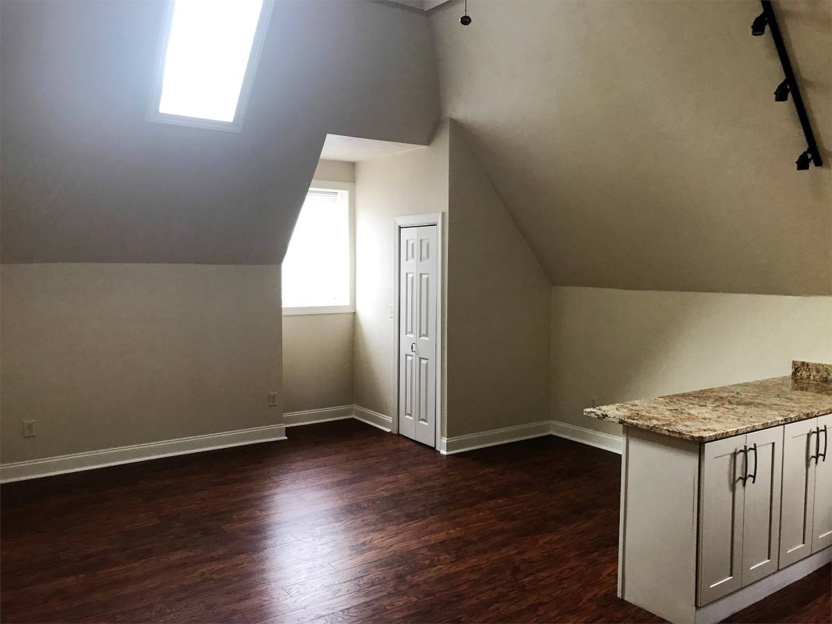 Apartment for rent at 5519 Baum Blvd, Pittsburgh, PA 15232