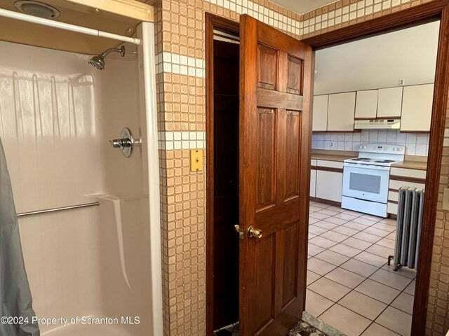 Apartment for rent at 1301 Main St, Scranton, PA 18519