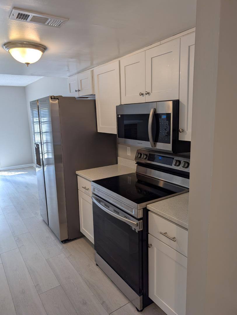 Townhouse for rent at Village Springs, 1939 Darnell Dr, Virginia Beach, VA 23455