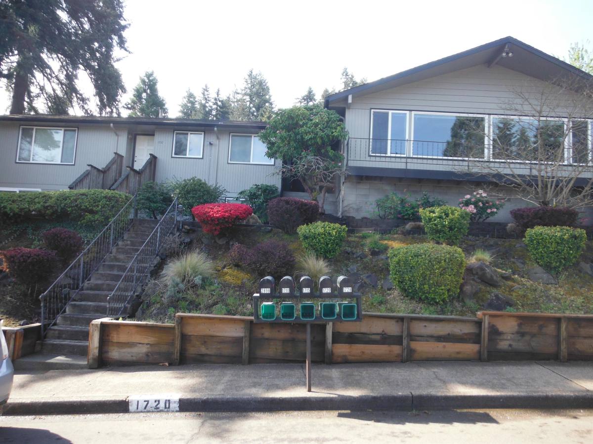 House for rent at Hester Heights, 1728 Graham Dr, Eugene, OR 97405