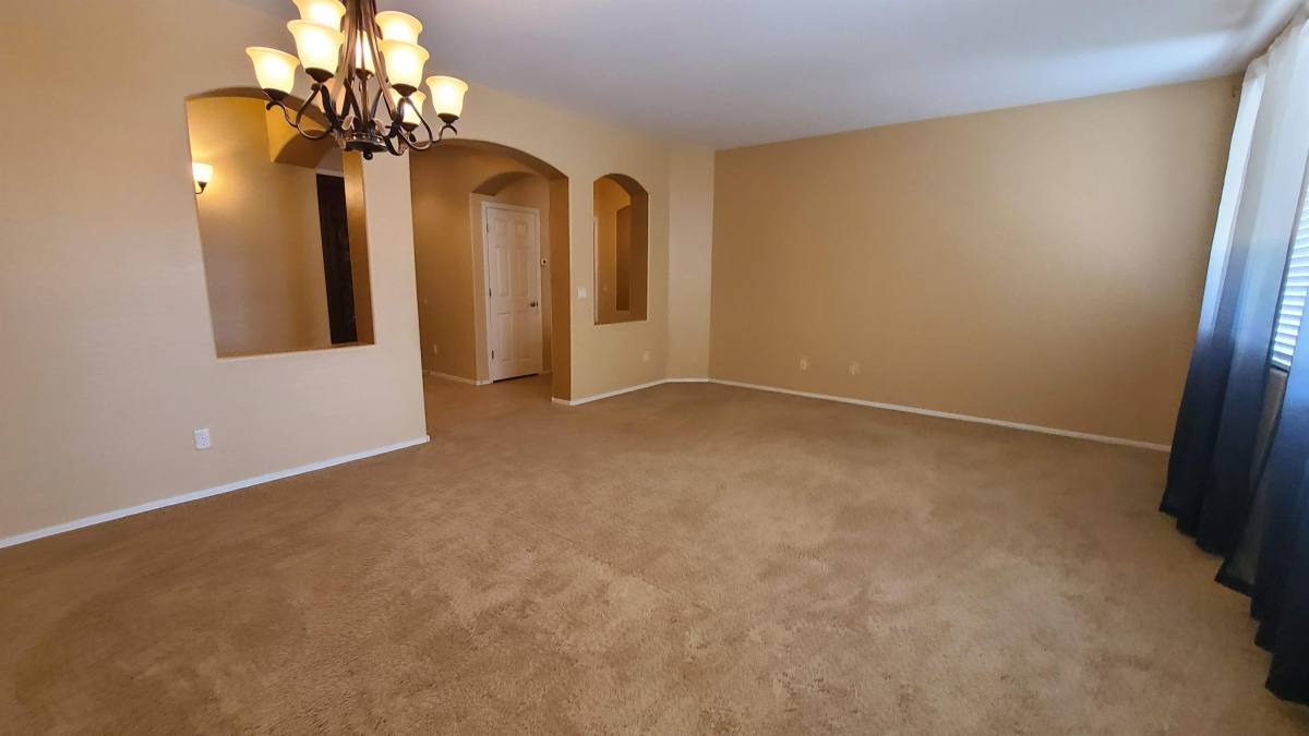 House for rent at Eagle Glen I, 3653 E Sparrow Place, Chandler, AZ 85286