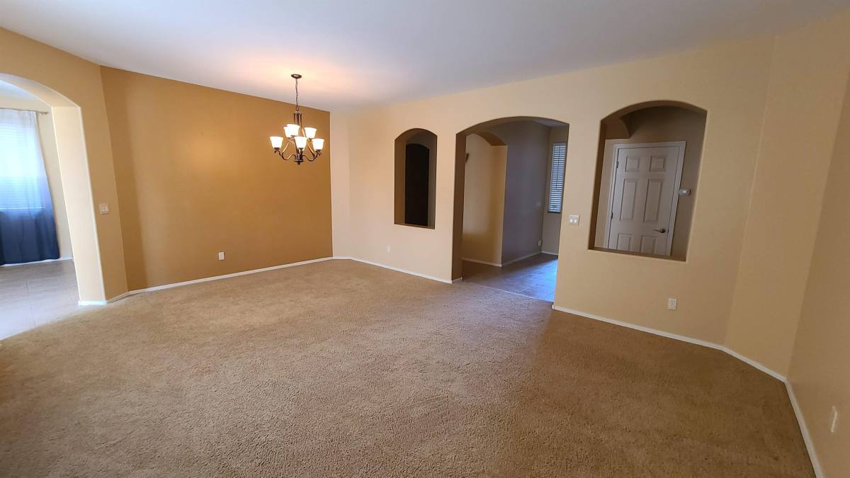 House for rent at Eagle Glen I, 3653 E Sparrow Place, Chandler, AZ 85286