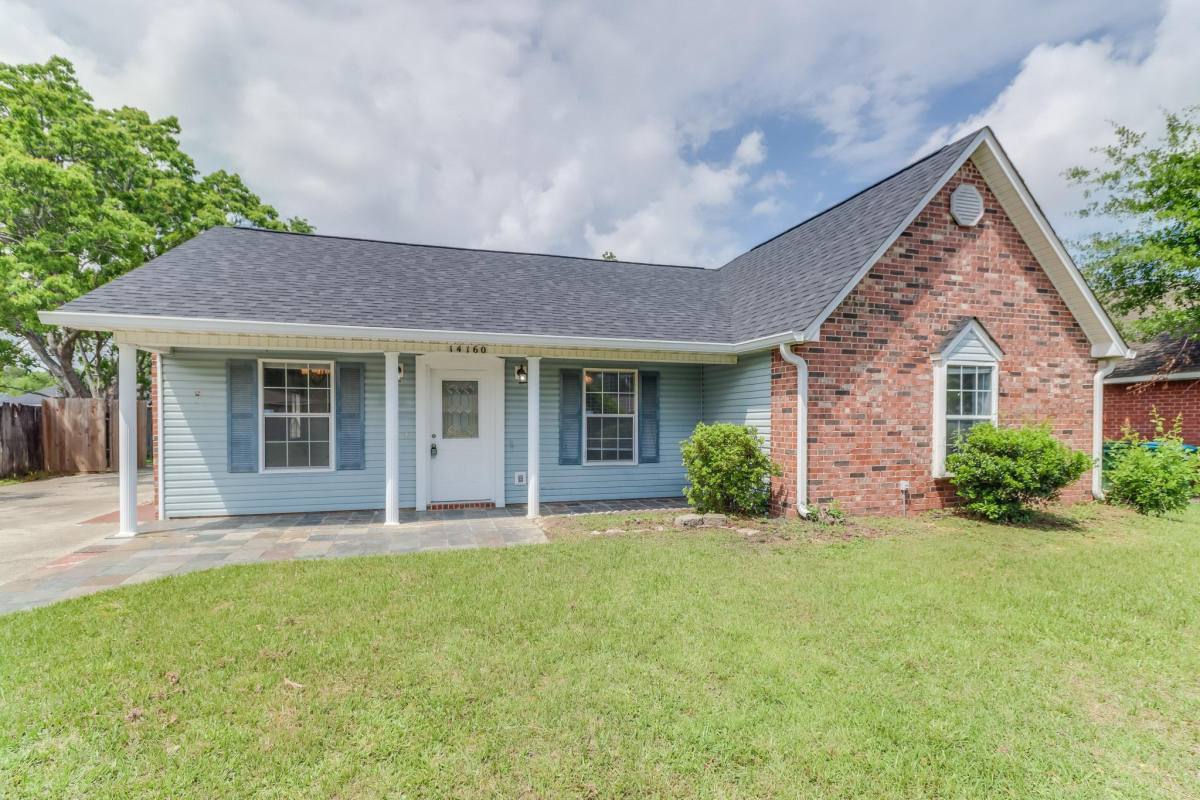 Townhouse for rent at Trailwood Estates, 14160 Maple Court #1, Gulfport, MS 39503