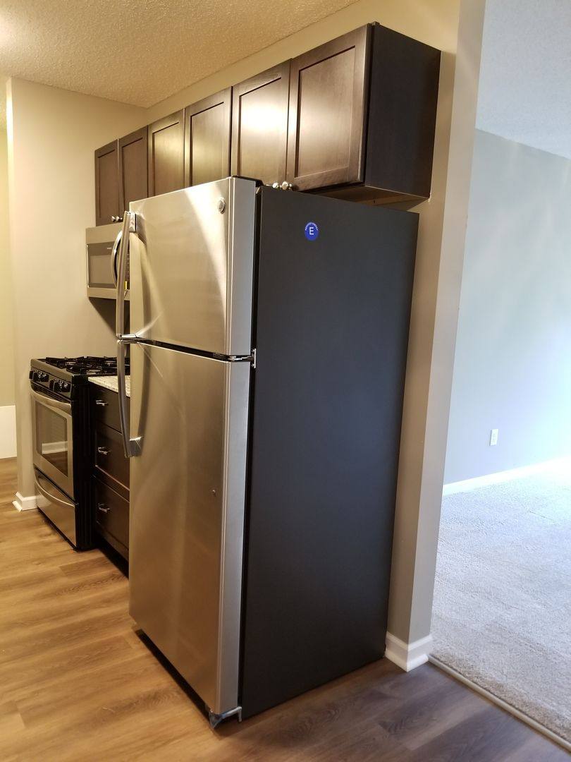 Apartment for rent at 7405 W 123rd St, Saint Paul, MN 55124