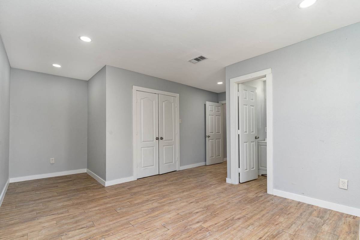 House for rent at 1406 Galloway Ave, Dallas, TX 75216