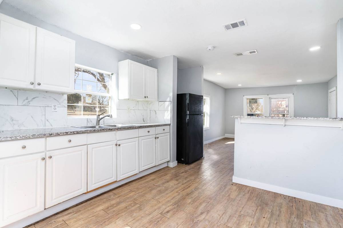 House for rent at 1406 Galloway Ave, Dallas, TX 75216