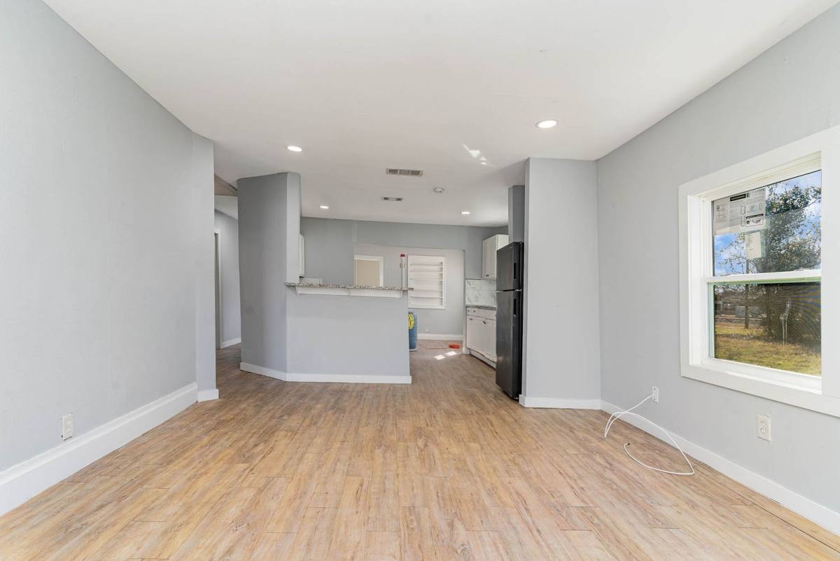 House for rent at 1406 Galloway Ave, Dallas, TX 75216
