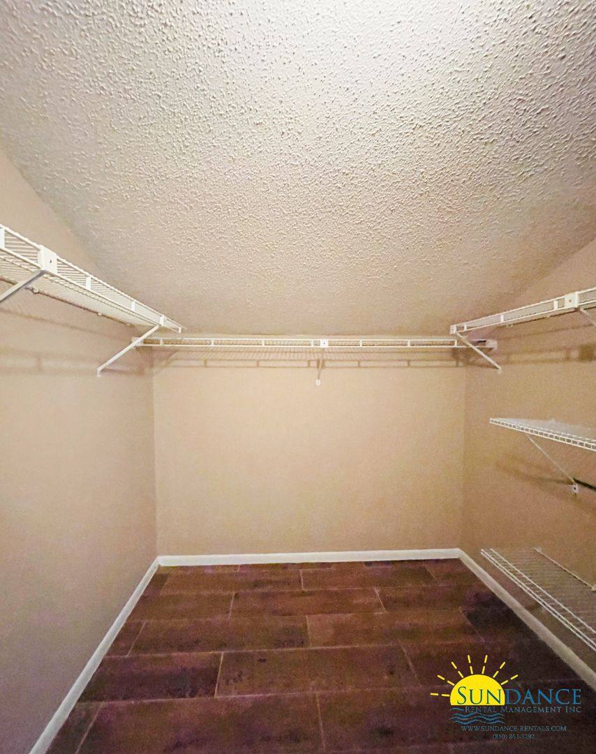 Townhouse for rent at 696 Tyner St, Fort Walton Beach, FL 32547