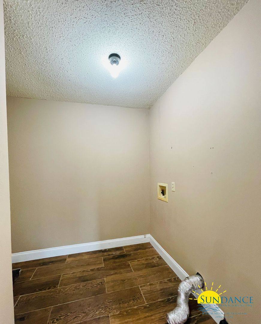Townhouse for rent at 696 Tyner St, Fort Walton Beach, FL 32547