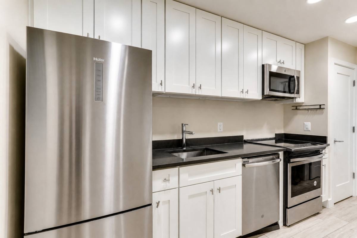 Apartment for rent at 2919 11th St NW, Washington, DC 20001