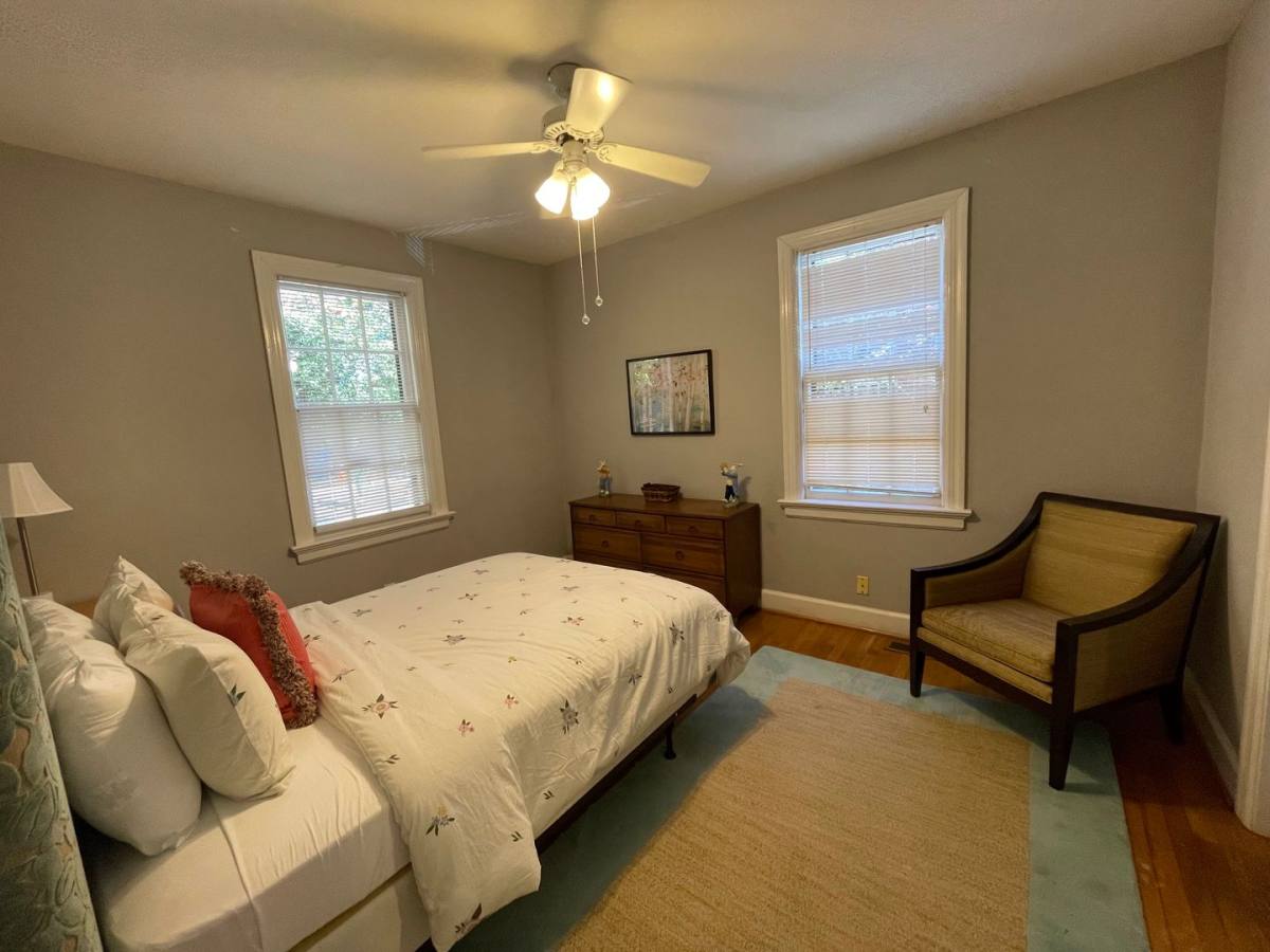 Apartment for rent at 1818 Arlington St, Raleigh, NC 27608