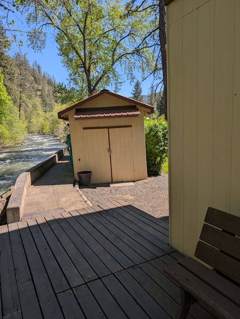 House for rent at 493 Harmony Heights Loop, Orofino, ID 83544