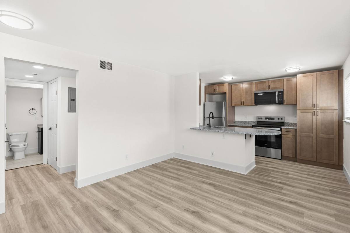 Apartment for rent at 3021 Pestalozzi #201, Saint Louis, MO 63118