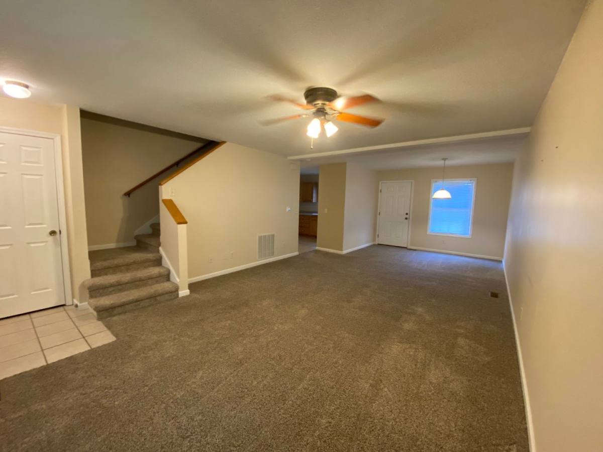 Townhouse for rent at 100-102 Jones Blvd, Tuscola, IL 61953