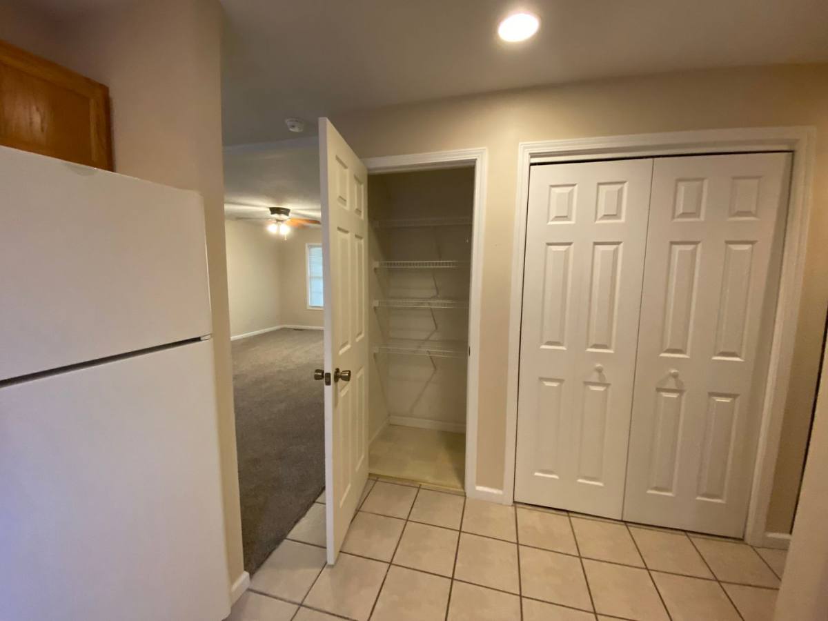 Townhouse for rent at 100-102 Jones Blvd, Tuscola, IL 61953