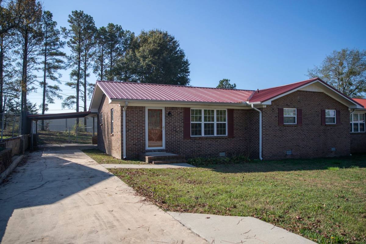 House for rent at 812 Mark St, Cullman, AL 35055