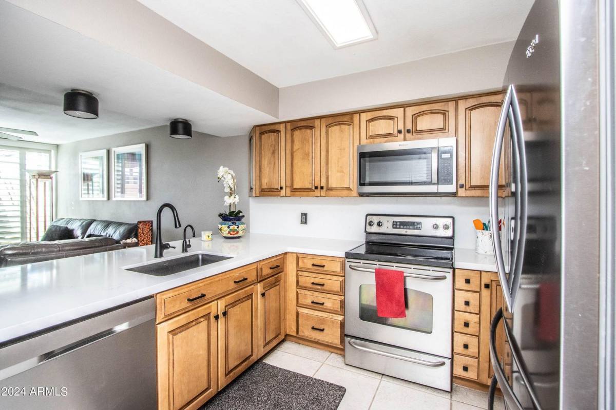 Townhouse for rent at 7401 N Scottsdale Rd, Paradise Valley, AZ 85253