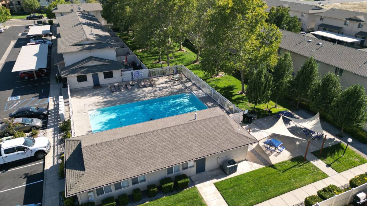 Apartment for rent at 2600 Shady Lane, Anderson, CA 96007