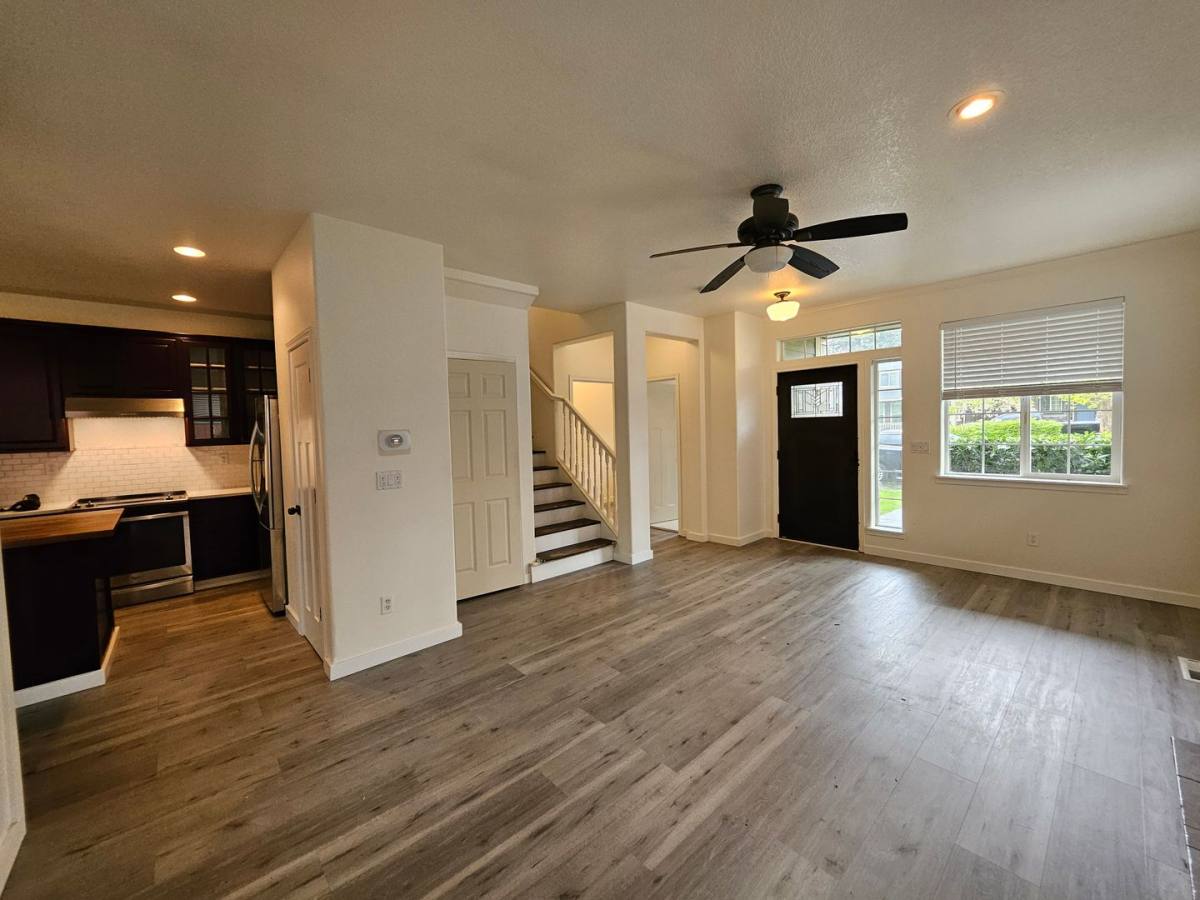 House for rent at 4616 SE Lone Oak St, Hillsboro, OR 97123