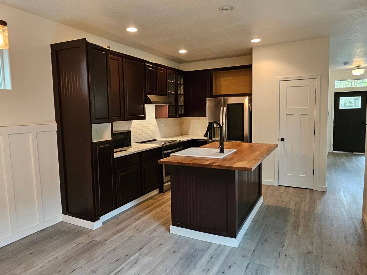 House for rent at 4616 SE Lone Oak St, Hillsboro, OR 97123