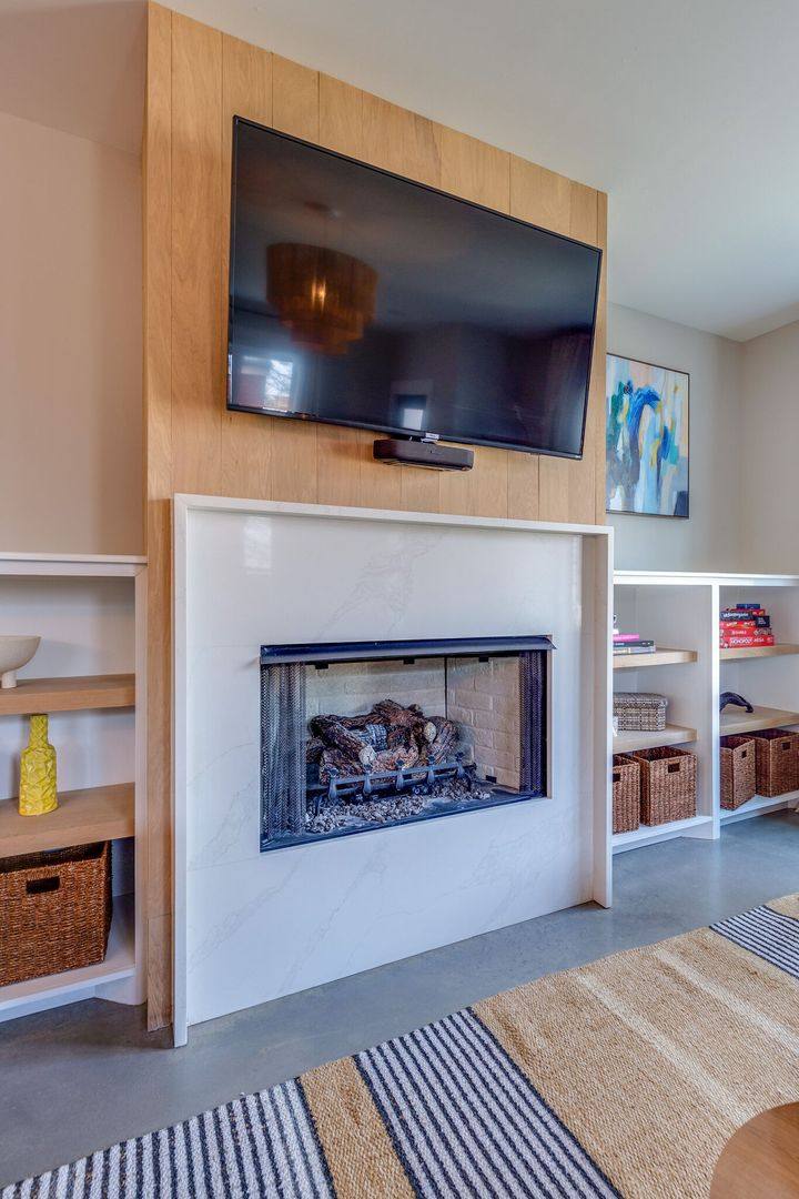 Townhouse for rent at 613 21st Ave N, Nashville, TN 37203