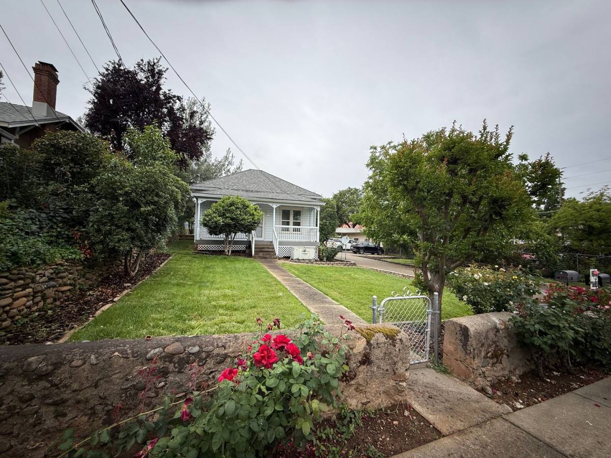 House for rent at 1144 Willis, Redding, CA 96001
