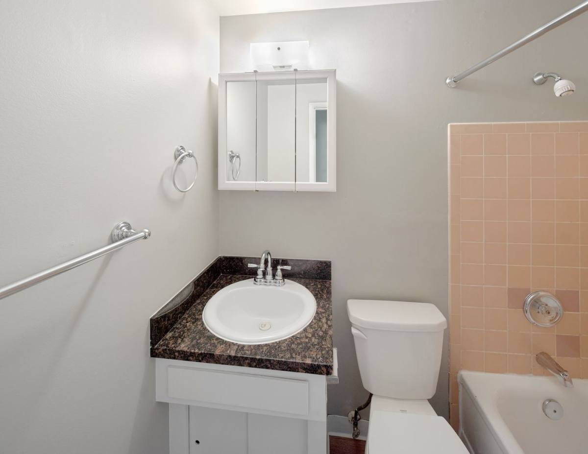 Apartment for rent at 12315 28th Ave NE, Seattle, WA 98125