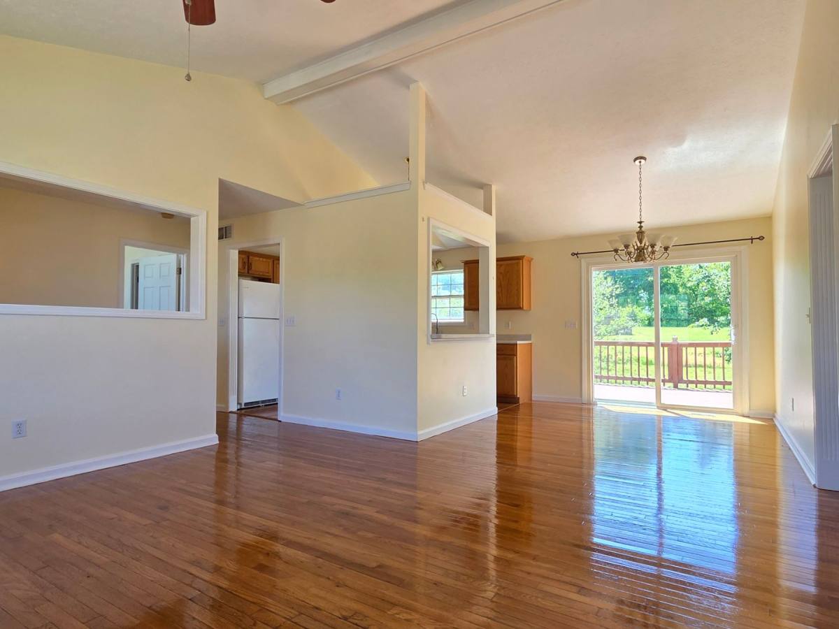 House for rent at 140 Byerly Blvd, Radcliff, KY 40160