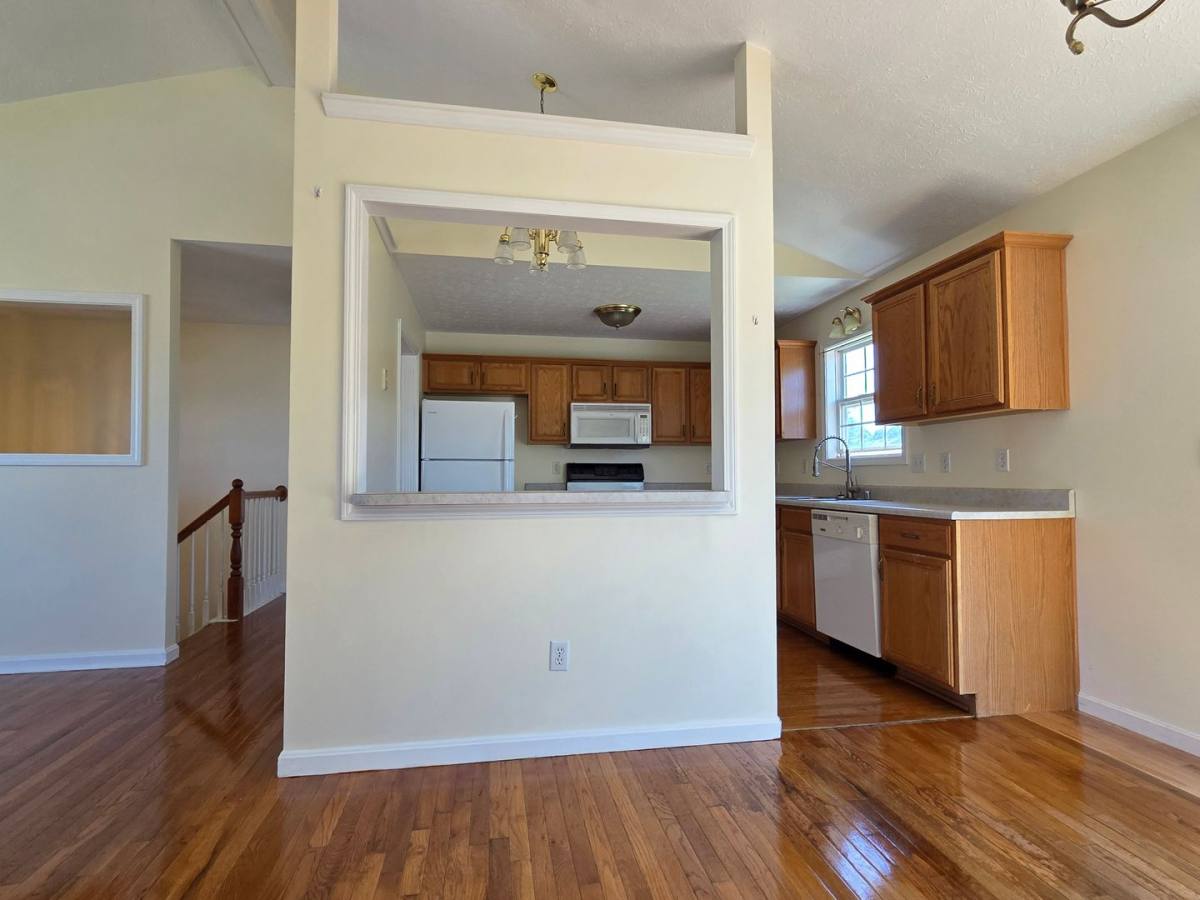 House for rent at 140 Byerly Blvd, Radcliff, KY 40160