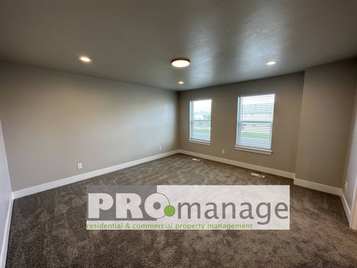 Townhouse for rent at 1385 Remington Trail, Idaho Falls, ID 83406