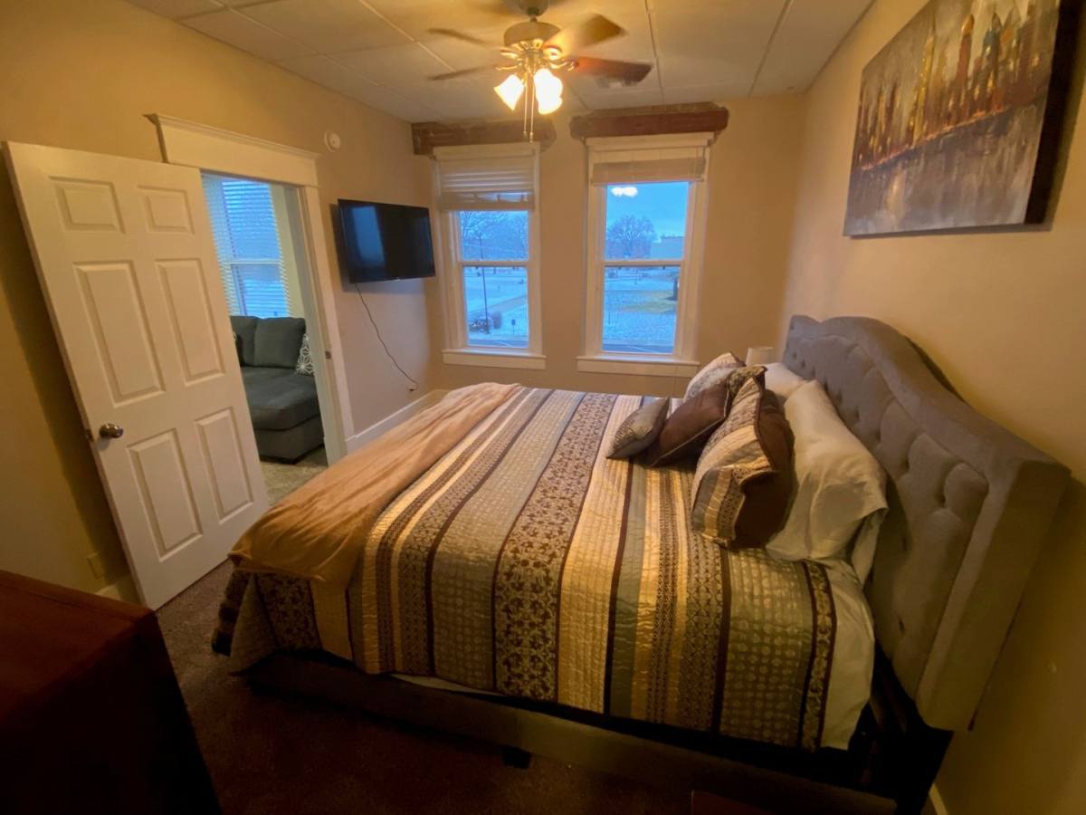 Apartment for rent at 1 2 N Jefferson, Iola, KS 66749