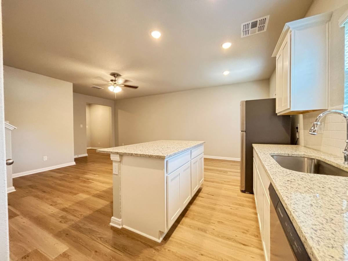 Townhouse for rent at 13339 Rowdy Cove, San Antonio, TX 78249