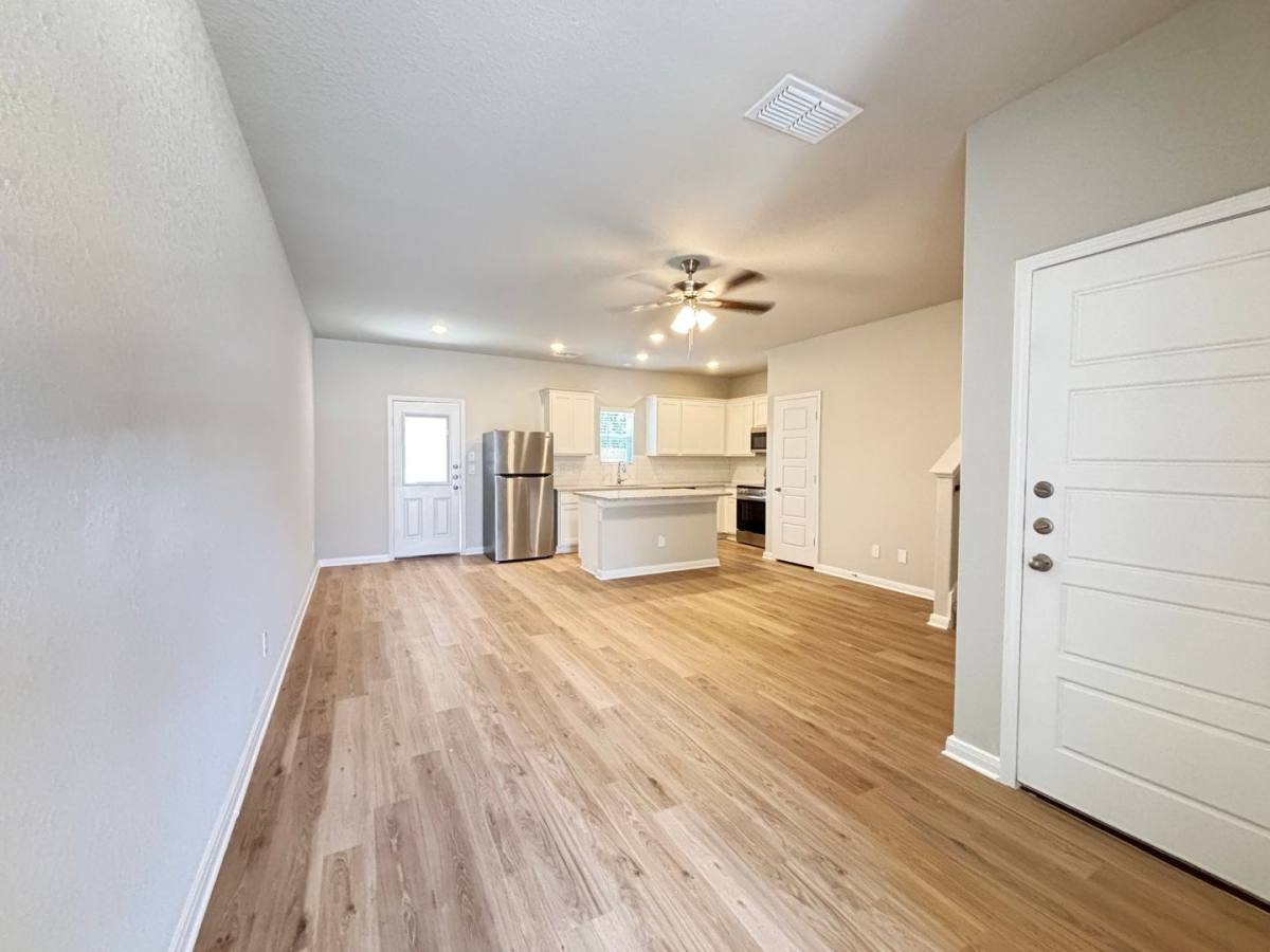 Townhouse for rent at 13339 Rowdy Cove, San Antonio, TX 78249