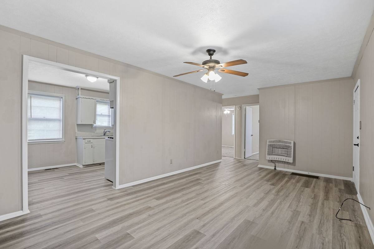 House for rent at 303 Davis St, Blue Ridge, TX 75424