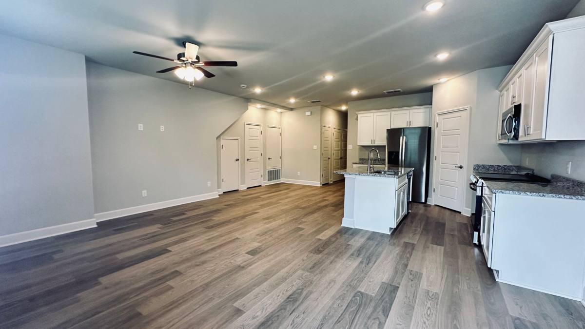Townhouse for rent at 7157 Magnolia Creek #101, San Antonio, TX 78252