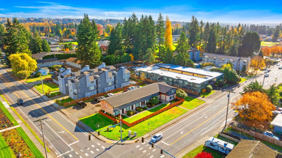 Apartment for rent at 7119 47th Ave NE, Marysville, WA 98270