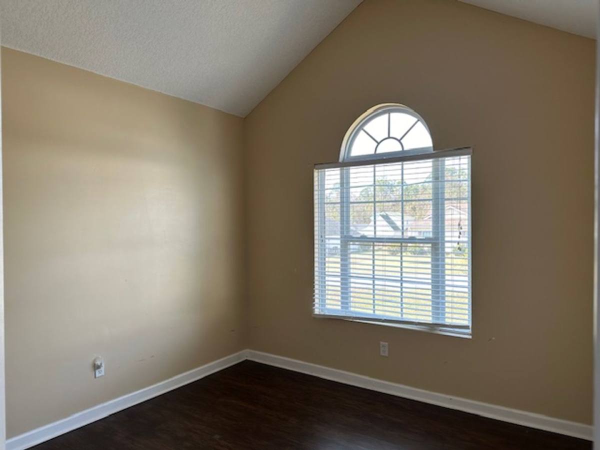 House for rent at 7002 White Pine Ave, Statesboro, GA 30458