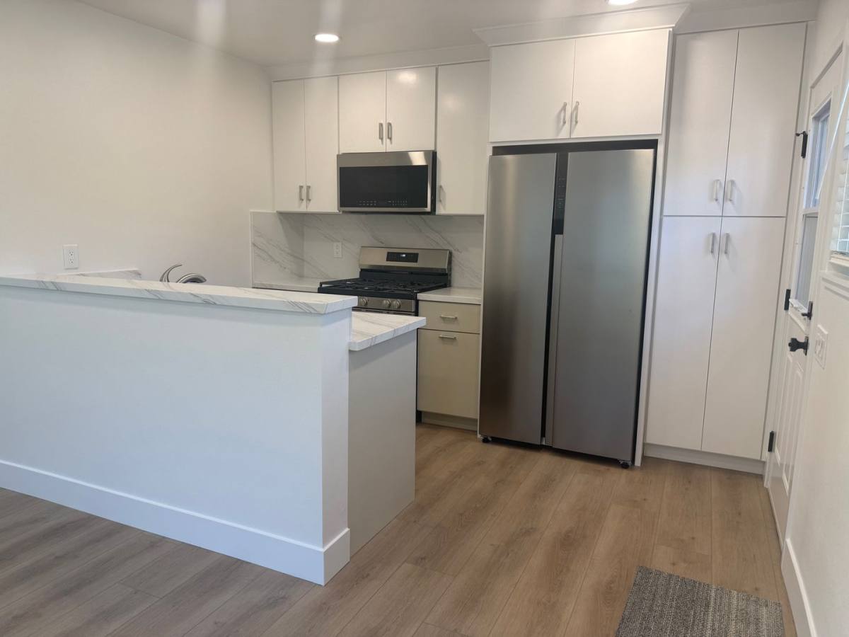 Apartment for rent at 793 W Pomona Blvd, Monterey Park, CA 91754