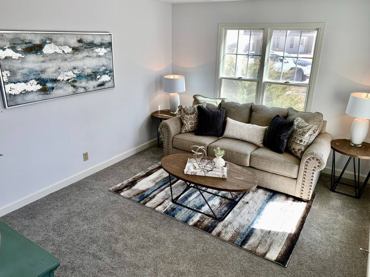 Townhouse for rent at 1842 Whittier St, Lincoln, NE 68503
