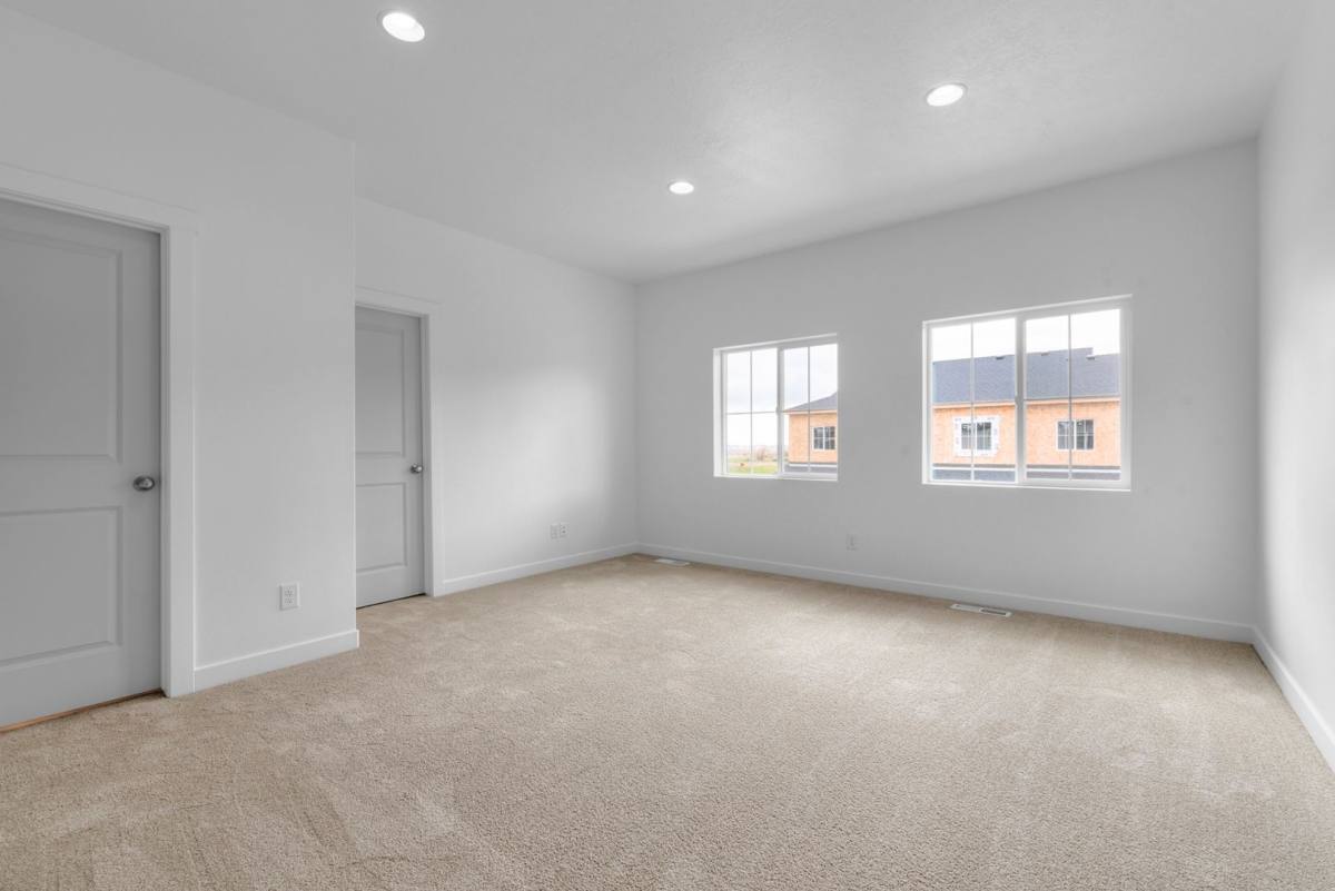 Townhouse for rent at 1627 E 6820 N, Eagle Mountain, UT 84005